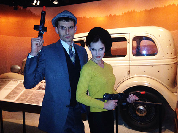Bonnie & Clyde Impersonators