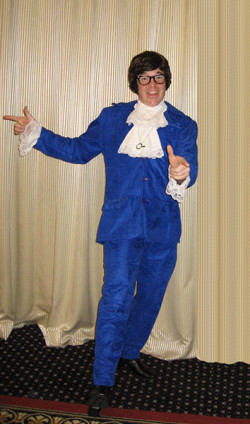 Austin Powers Impersonator