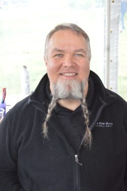goatee with braids
